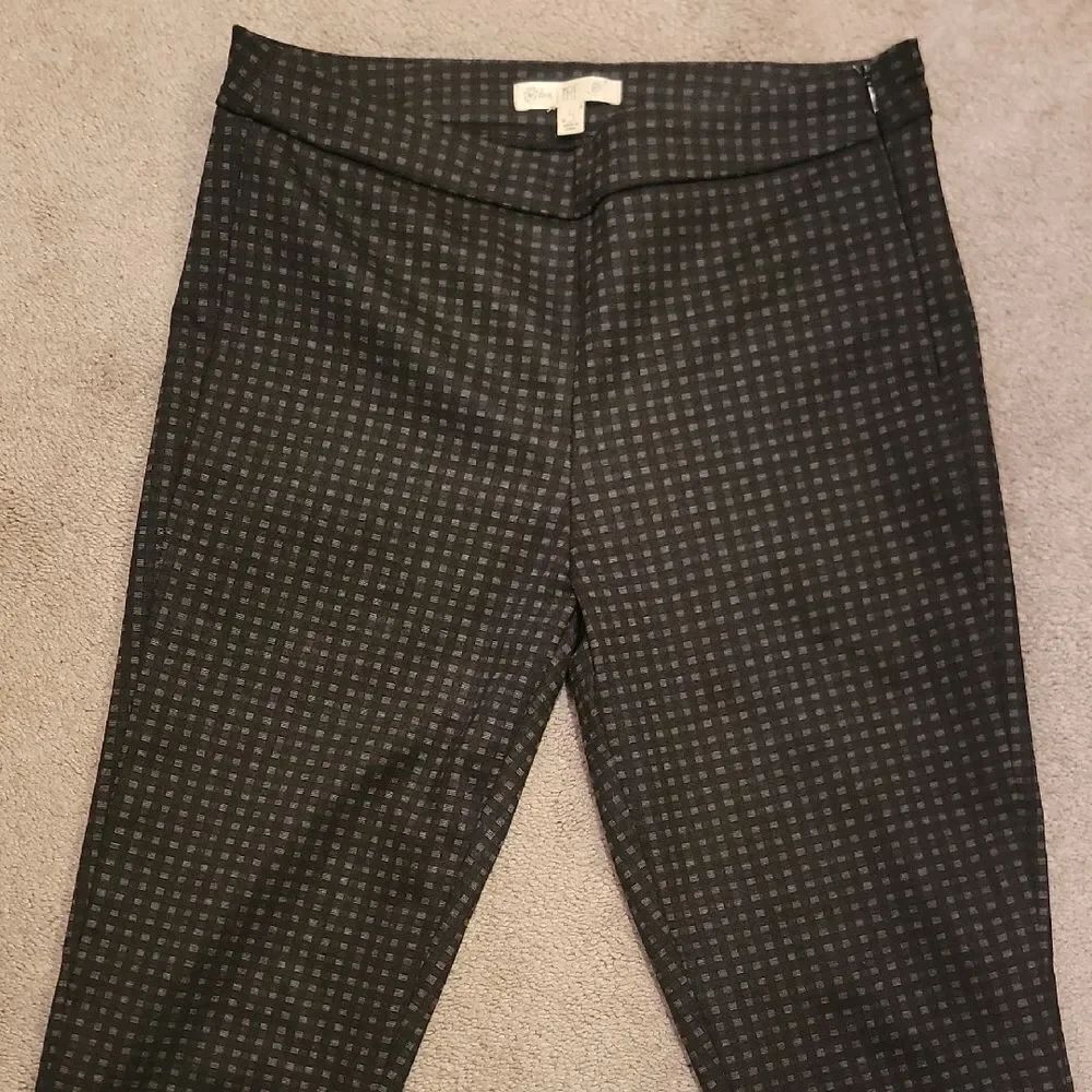 Love Fire Stylish Black and Gray CheckedvWomen's Pants Sz 5